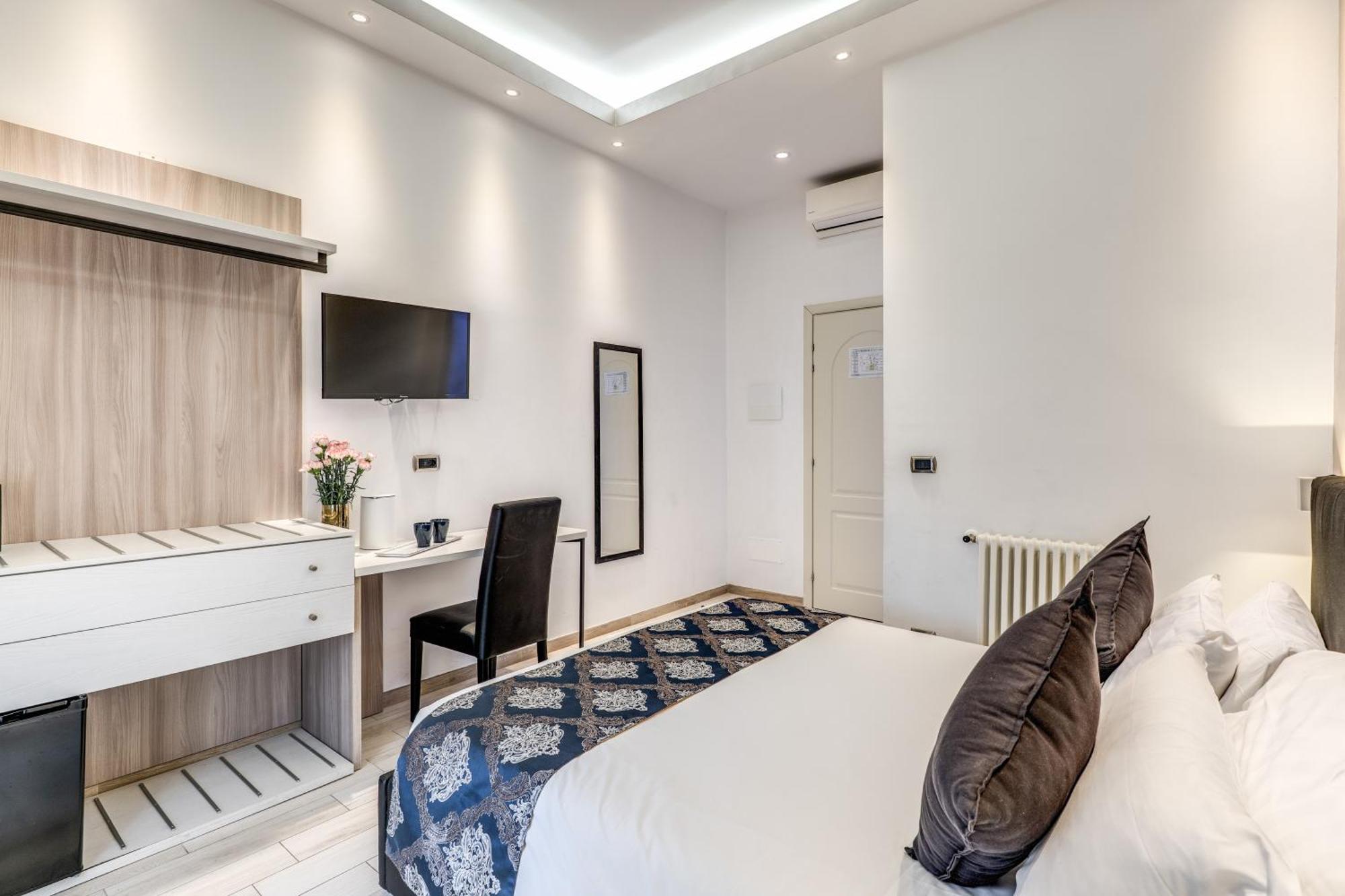 Rose Suite — Photos 1
